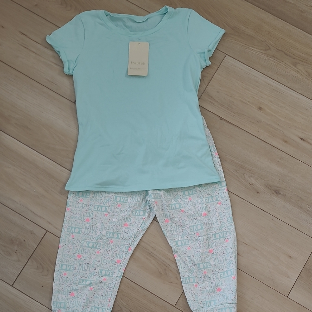 Talulah Menta Claro Pajama Set Capri Size M